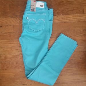 Levis demi curve jeans 9m 29 x 32